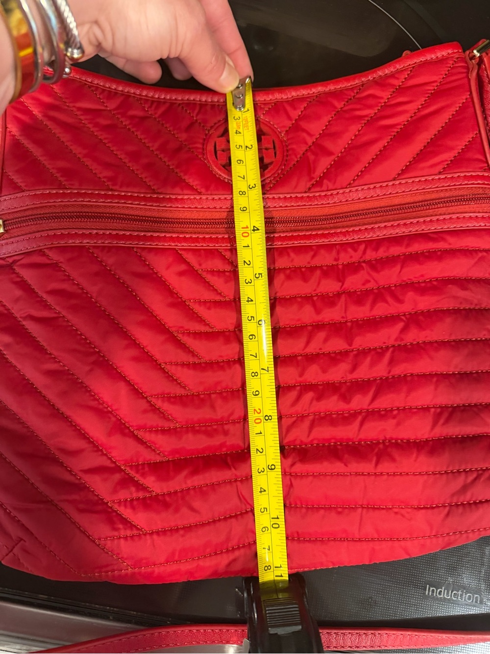Tory Burch quilted nylon swing pack crossbody red NEW - Picture 5 of 5